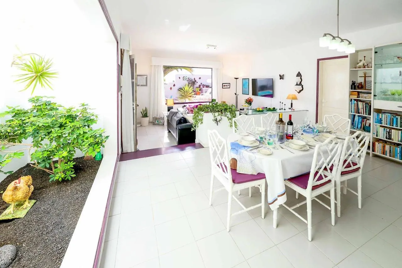 Jasmin Villa Puerto del Carmen  İspanya